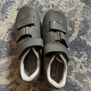 Women’s Shimano cycling shoes
